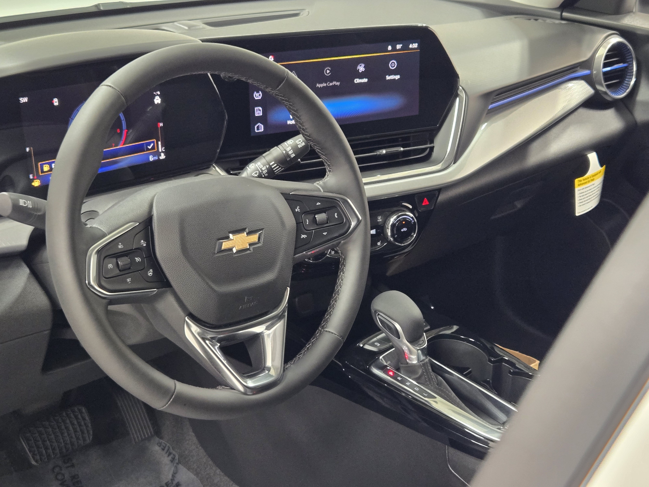 2026 Chevrolet Trax LT - Photo 21