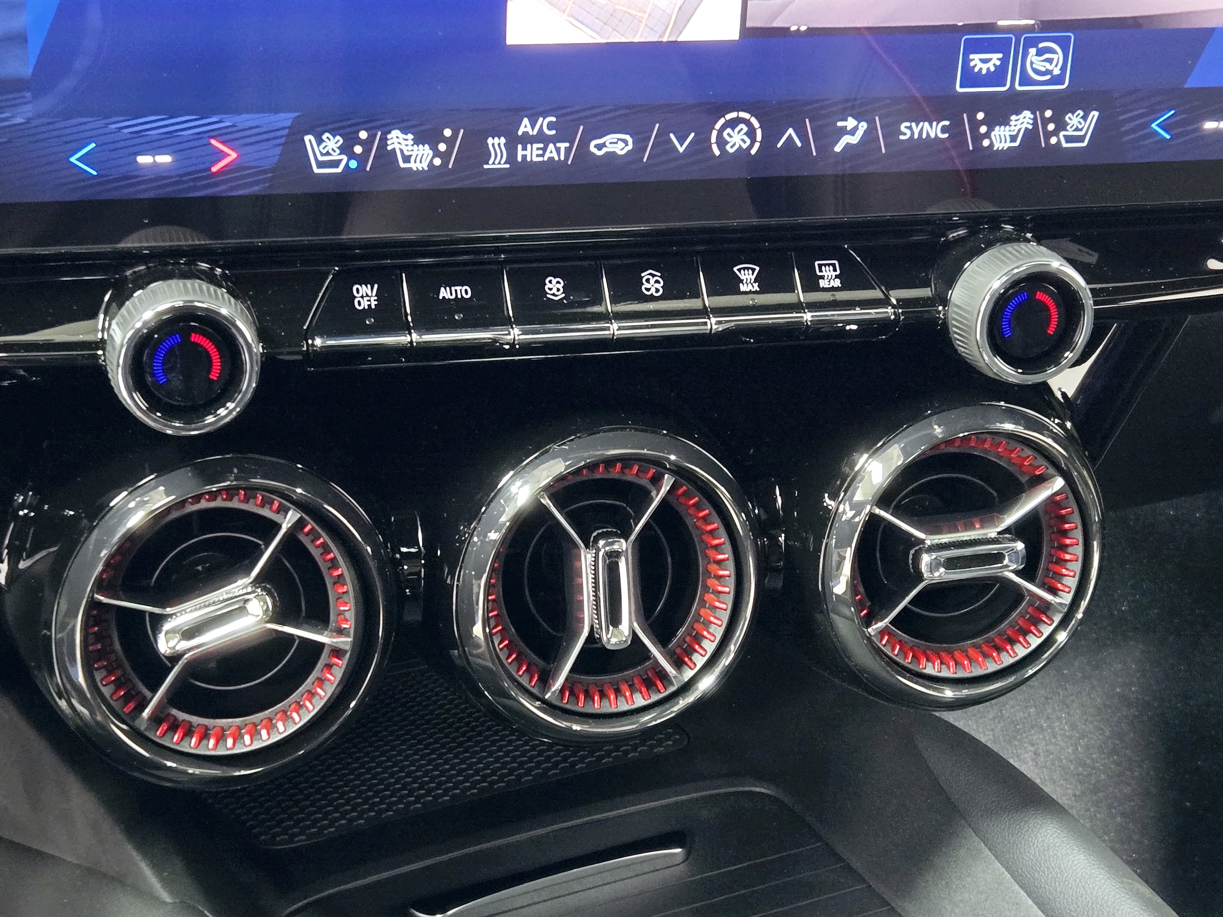 2025 Chevrolet Blazer EV RS - Photo 27