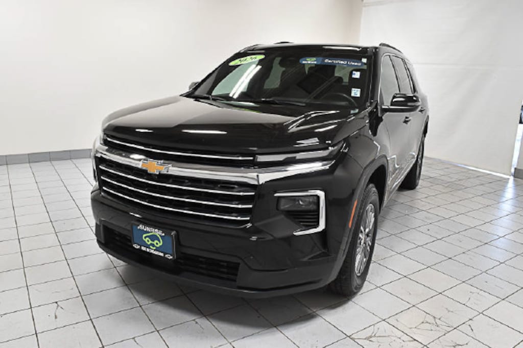 Used 2026 Chevrolet Traverse LT SUV