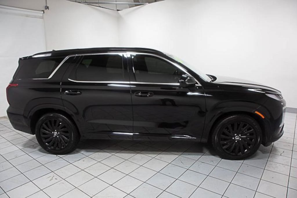 Used 2024 Hyundai Palisade Calligraphy Night Edition SUV