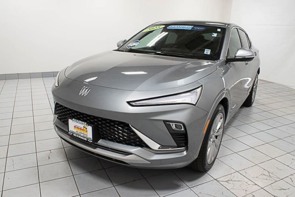Used 2025 Buick Envista Avenir SUV