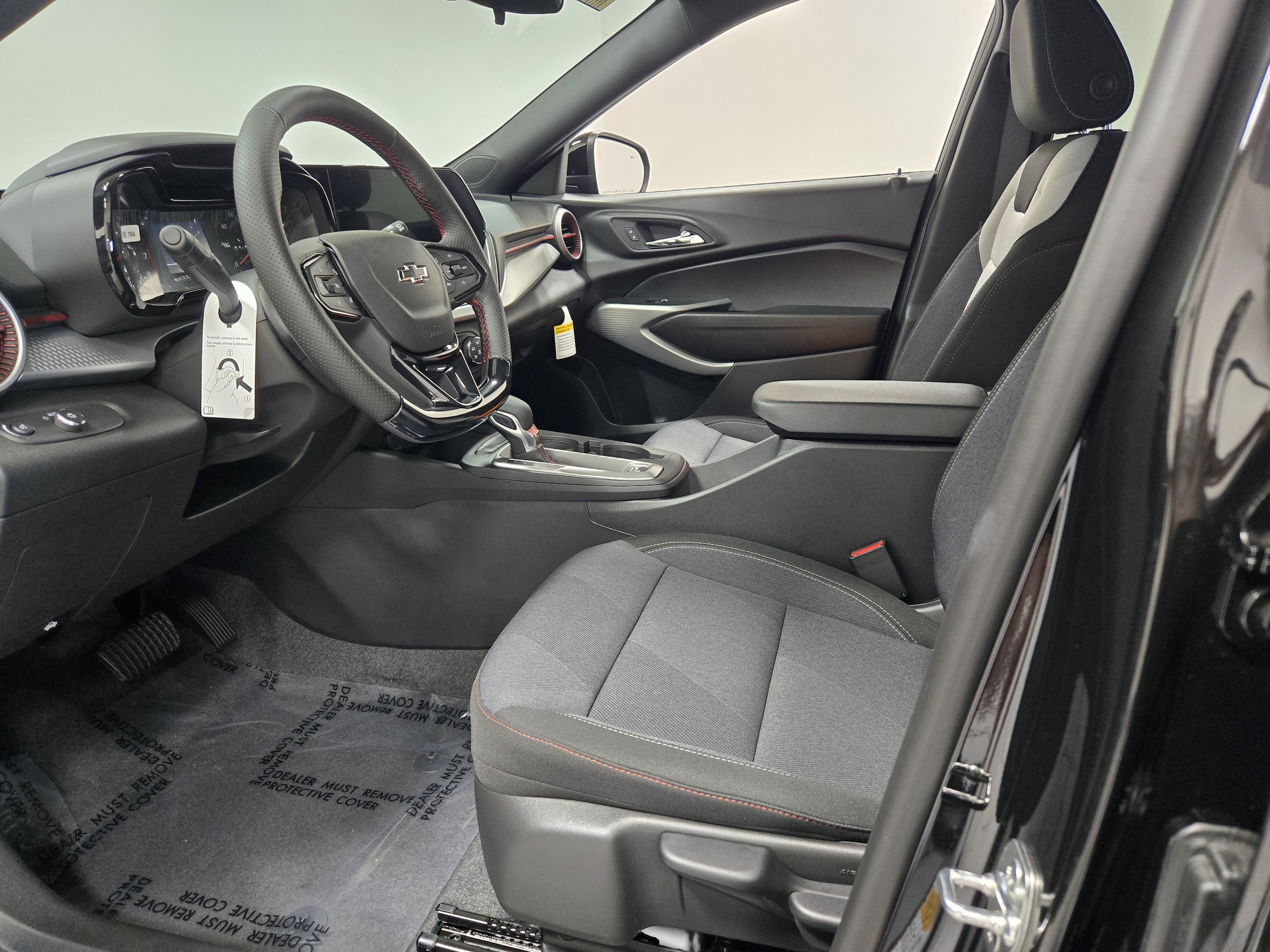 2026 Chevrolet Trax RS - Photo 19