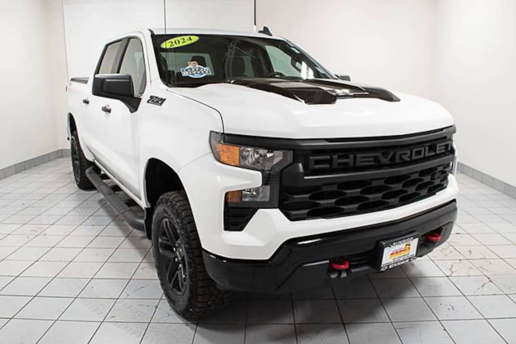 Used 2024 Chevrolet Silverado 1500 Custom Trail Boss Truck Crew Cab