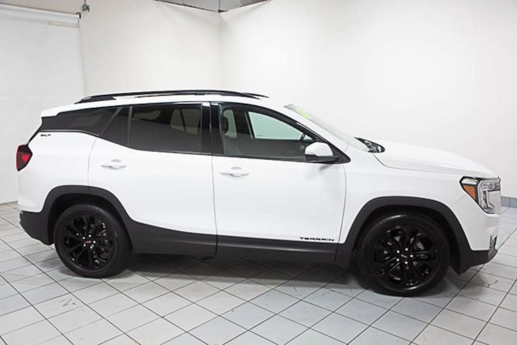 Certified 2022 GMC Terrain SLT SUV