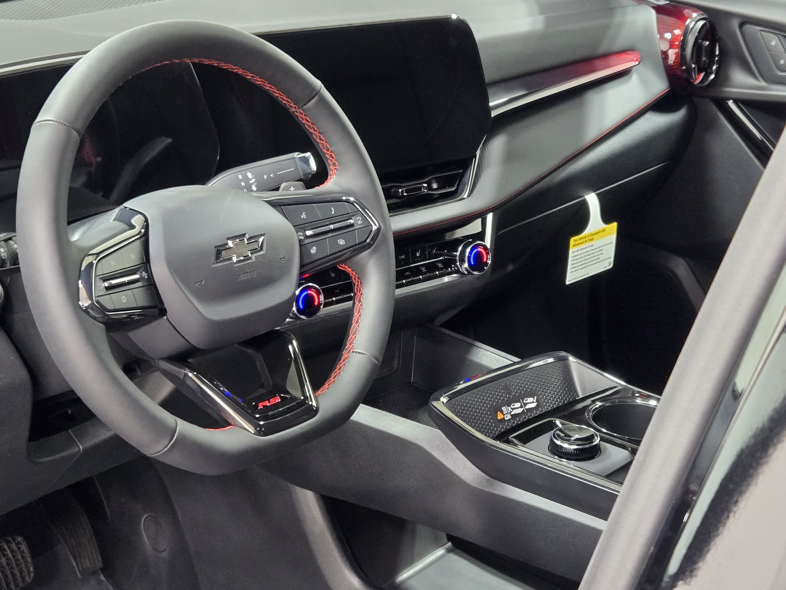 2027 Chevrolet Equinox RS - Photo 23