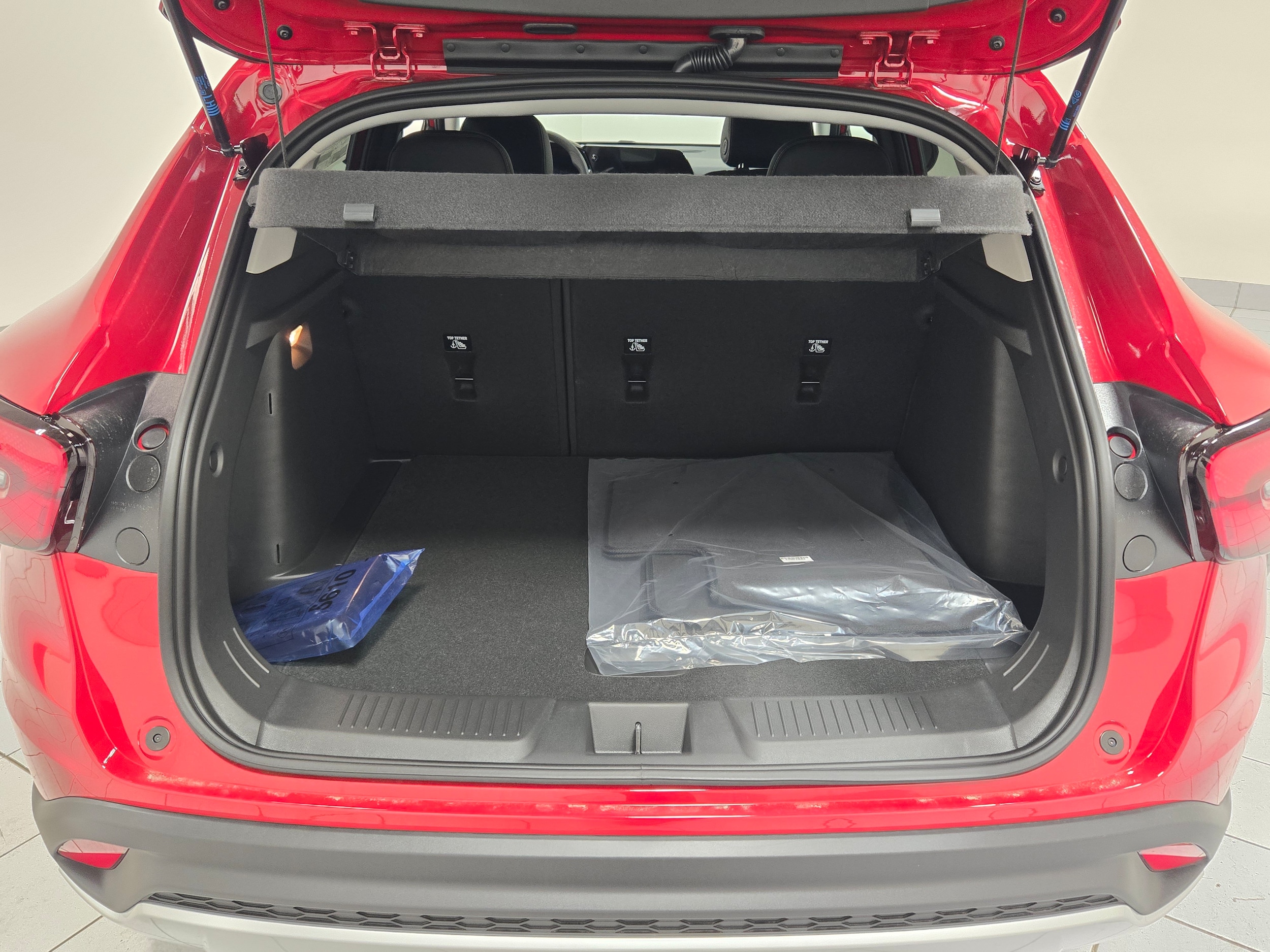2026 Chevrolet Trax LT - Photo 12