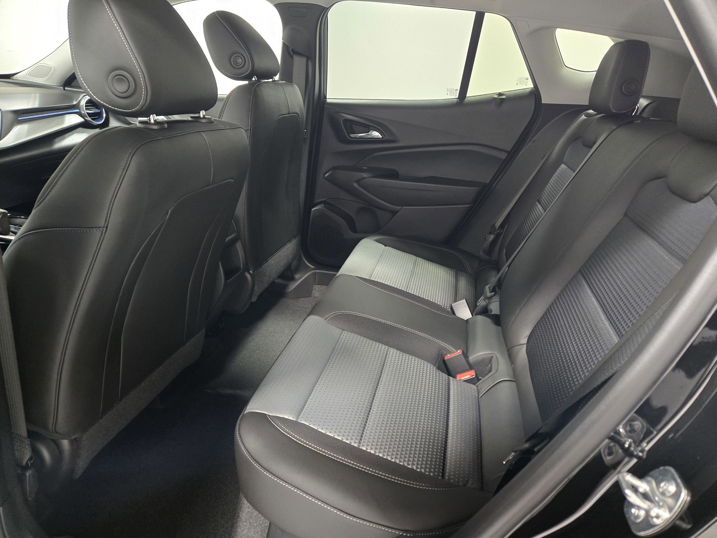 2026 Chevrolet Trax LT - Photo 14