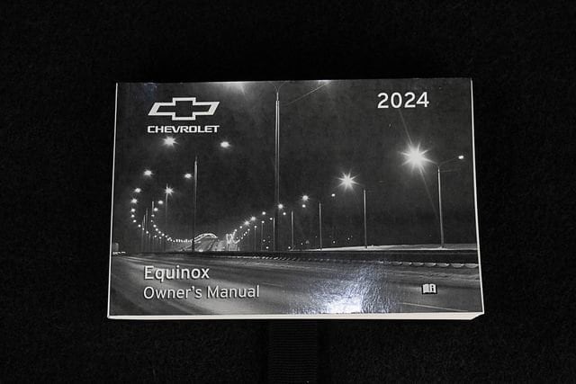 2024 Chevrolet Equinox LT - Photo 34