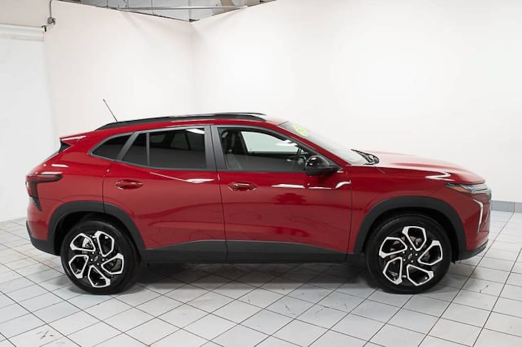 Used 2026 Chevrolet Trax 2RS SUV