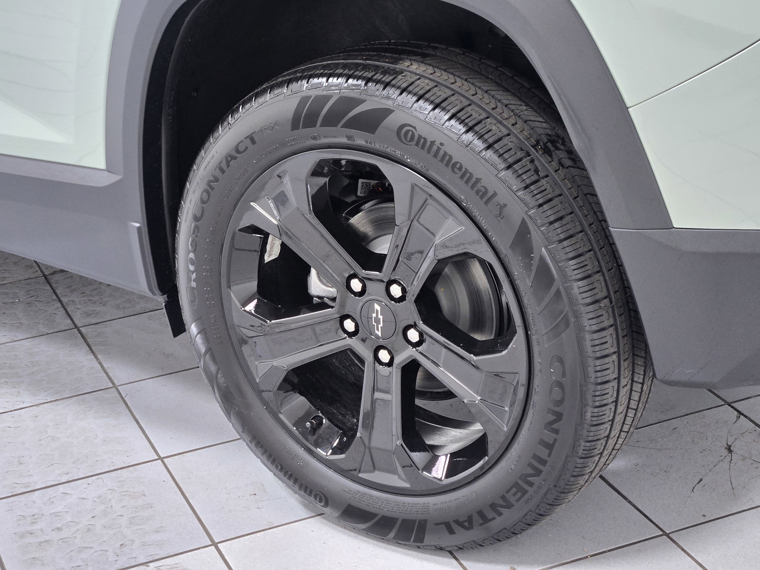 2026 Chevrolet Equinox LT - Photo 13