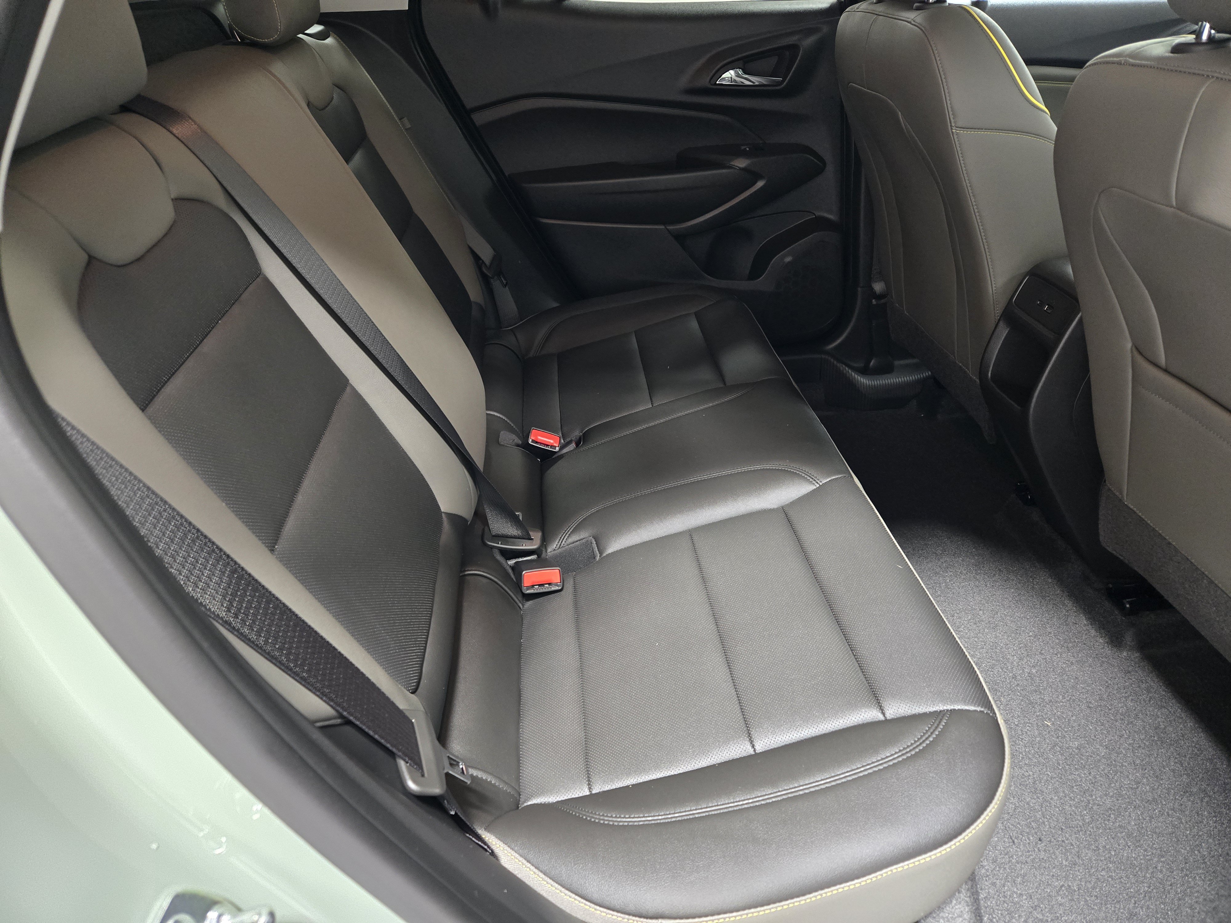2026 Chevrolet Trax Activ - Photo 9