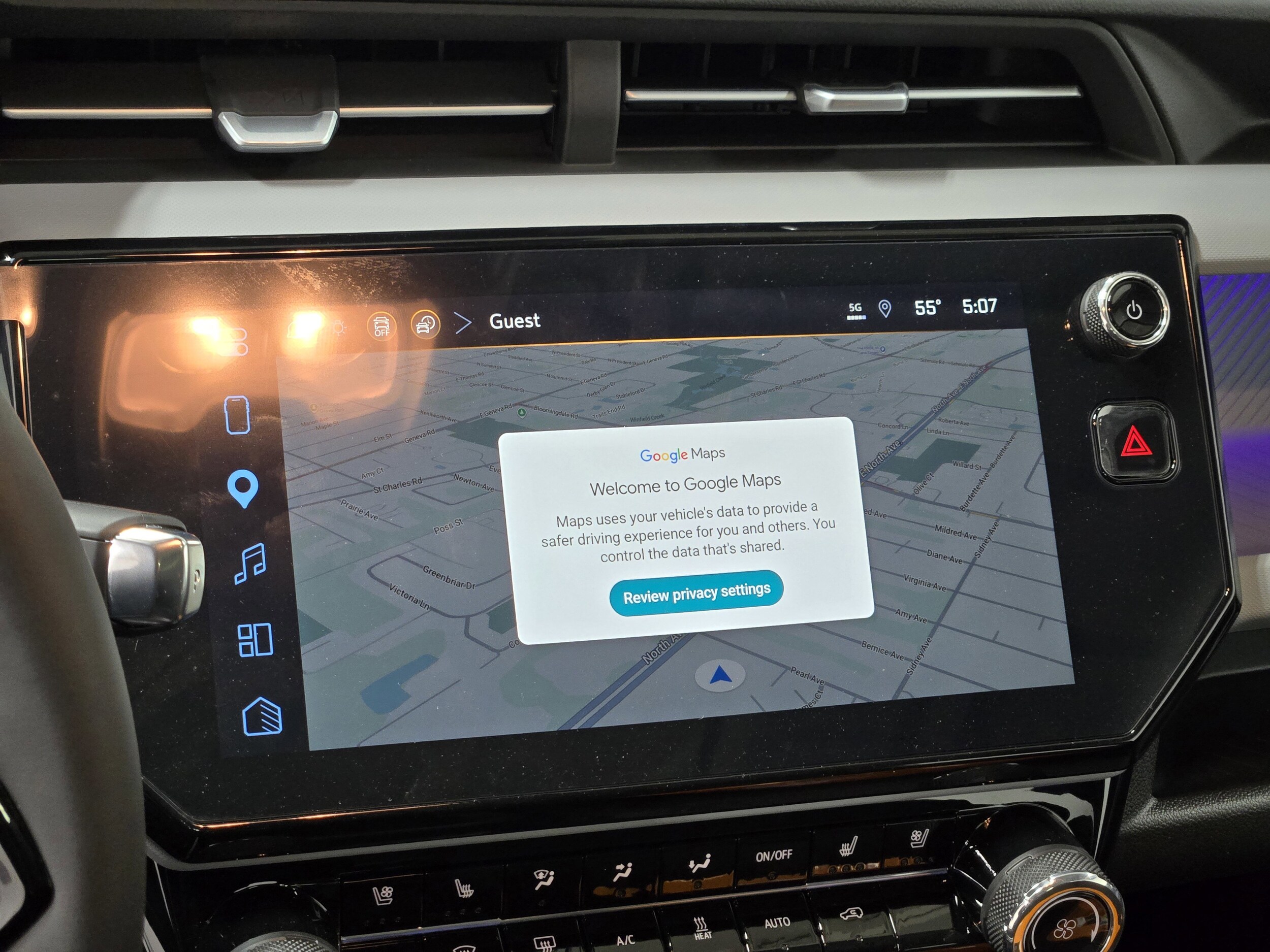 2027 Chevrolet Bolt RS - Photo 25