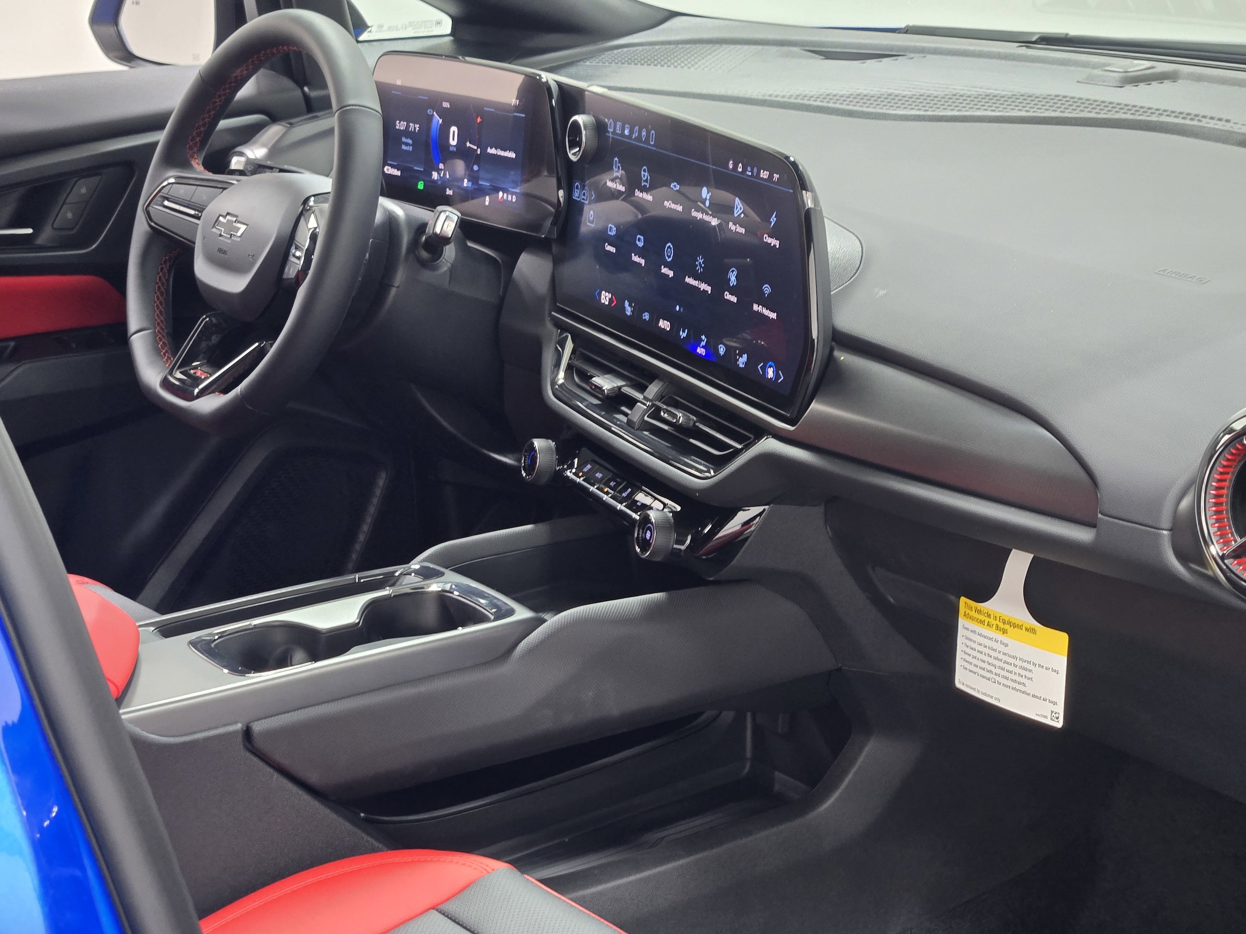 2026 Chevrolet Equinox EV RS - Photo 8