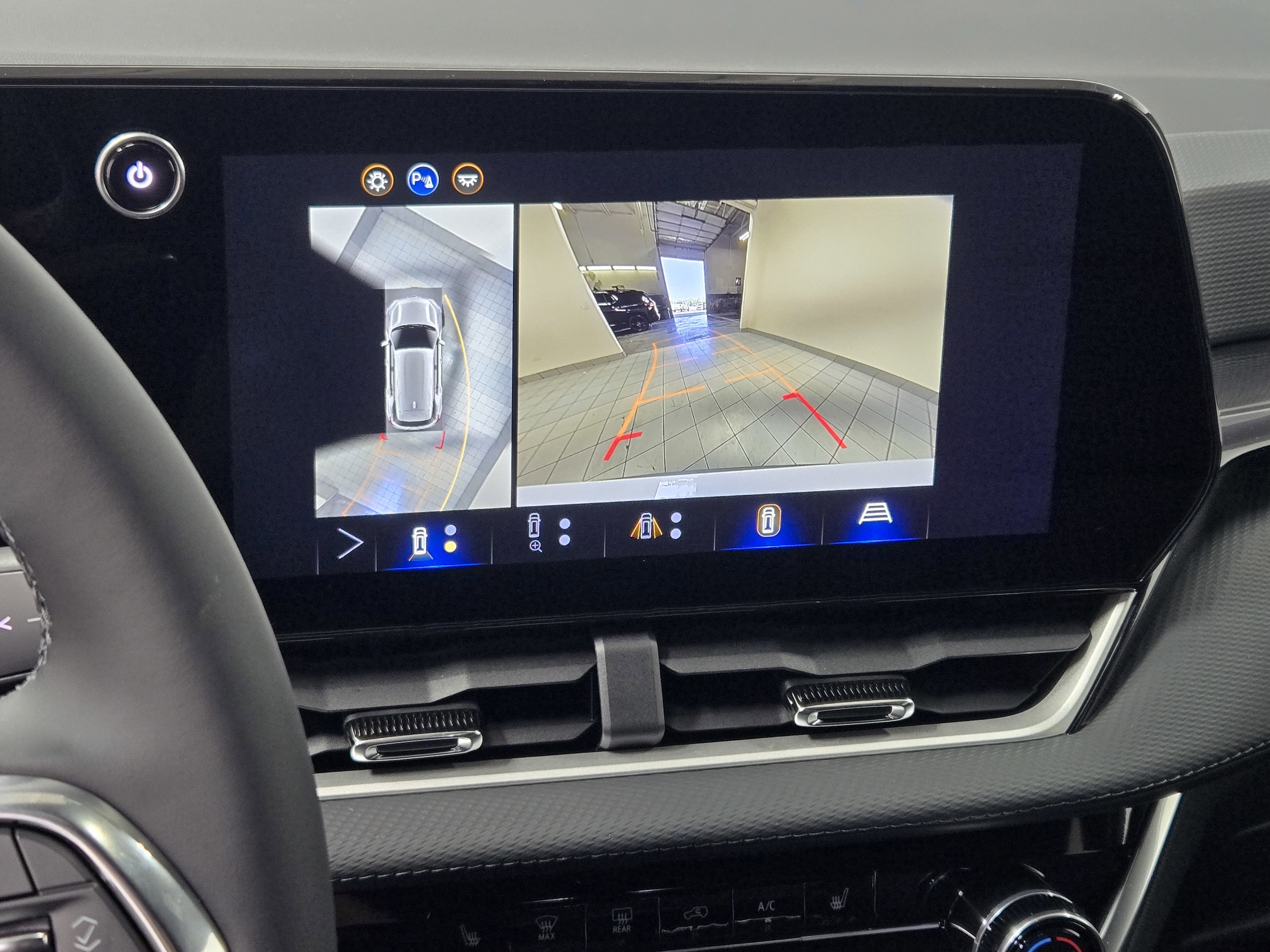 2026 Chevrolet Equinox LT - Photo 24