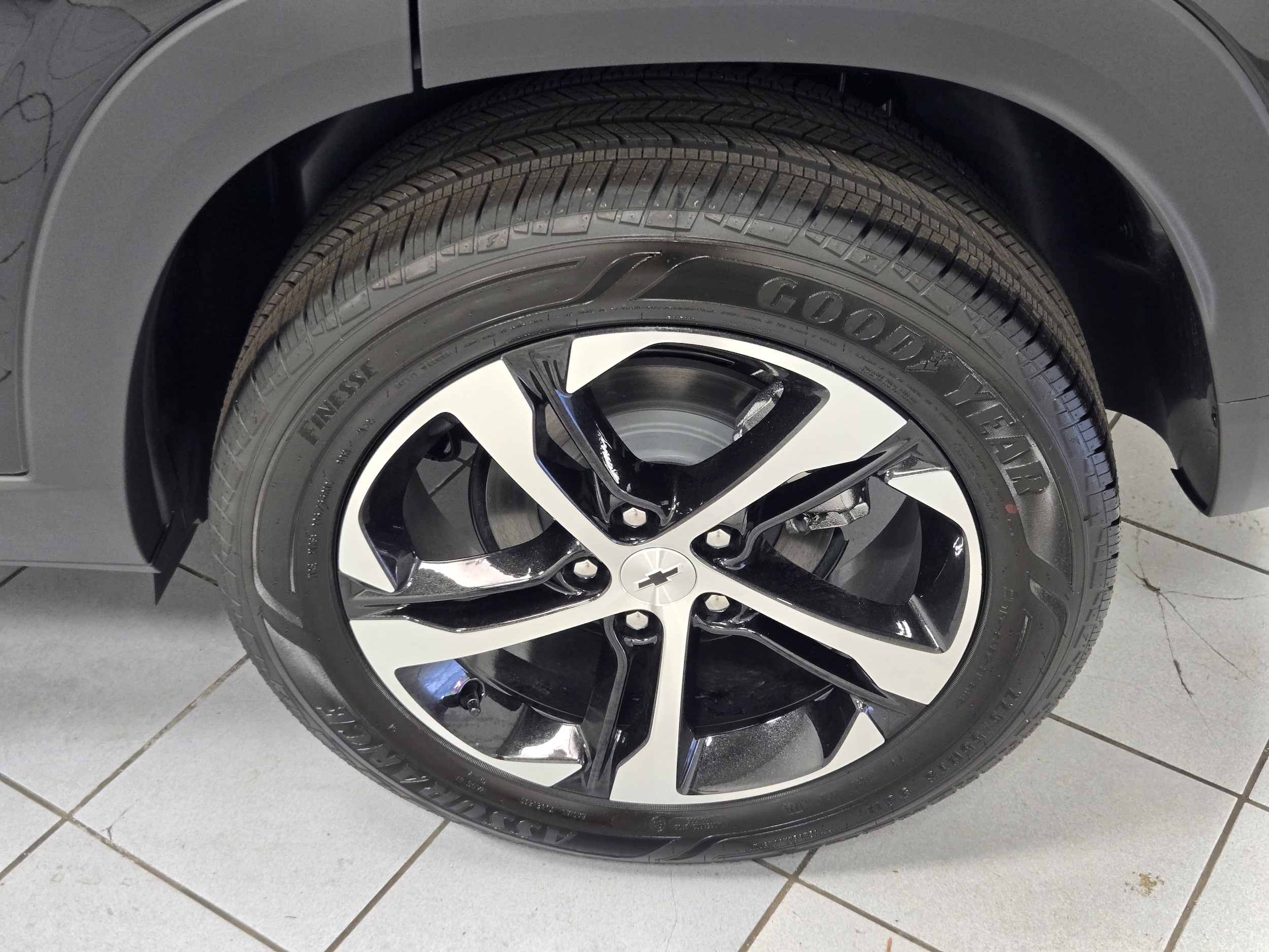 2026 Chevrolet Trax RS - Photo 14