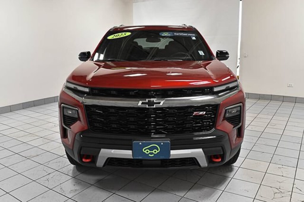 Used 2025 Chevrolet Traverse Z71 SUV