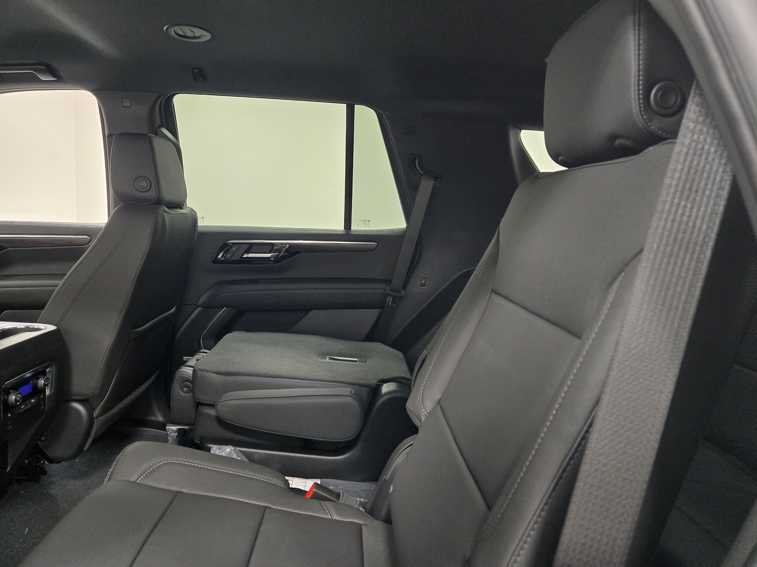 2026 Chevrolet Tahoe LT - Photo 19