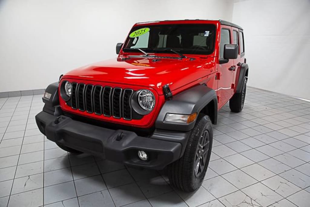 Used 2025 Jeep Wrangler 4-Door Summit 4x4 SUV
