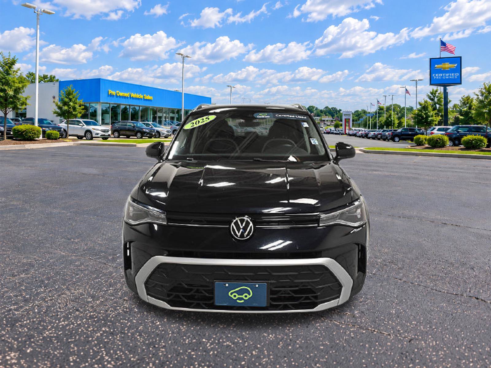 Used 2025 Volkswagen Taos SE SUV