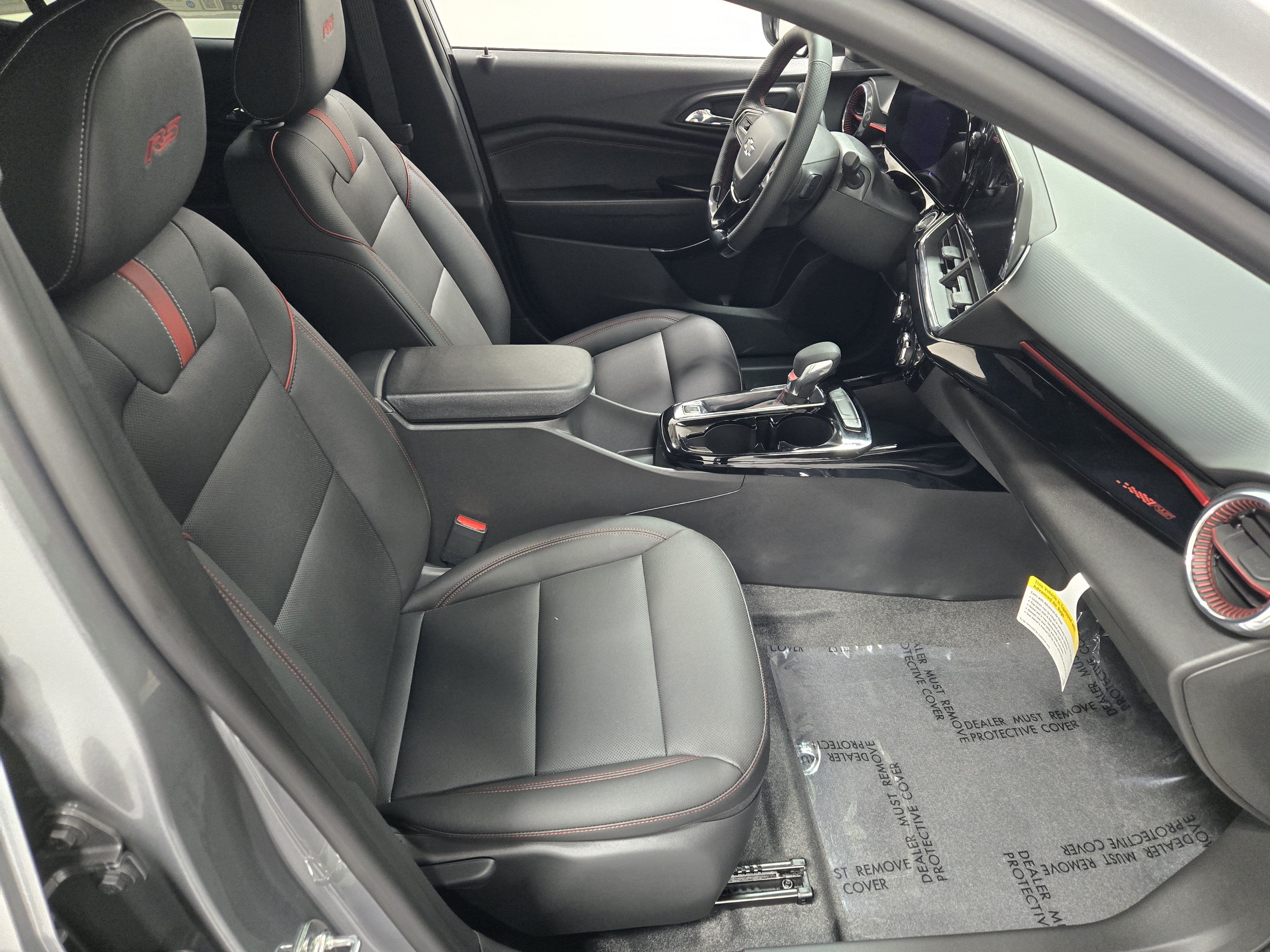 2026 Chevrolet Trax RS - Photo 6