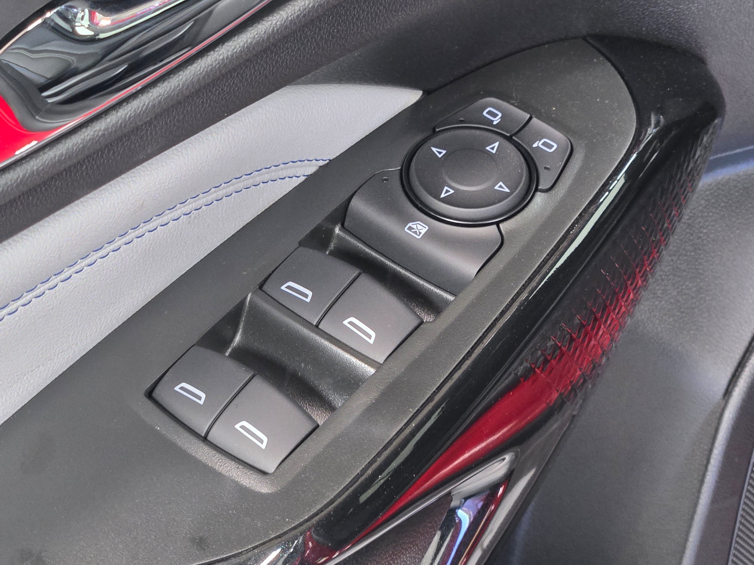 2026 Chevrolet Trax LT - Photo 18