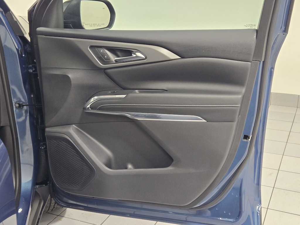 New 2026 Chevrolet Traverse LT SUV