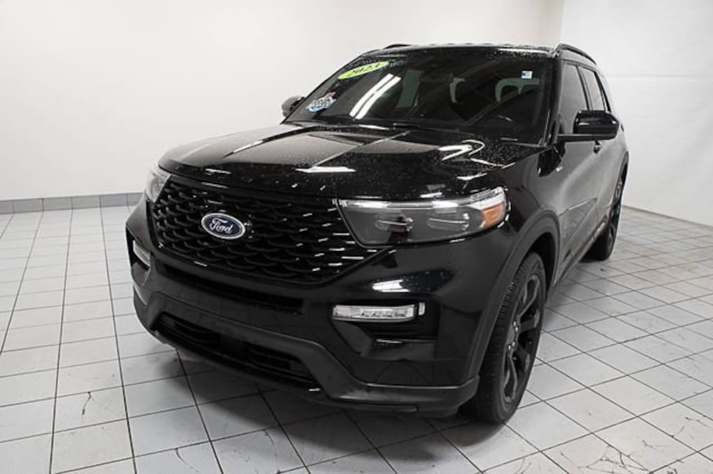 Used 2023 Ford Explorer ST-Line SUV
