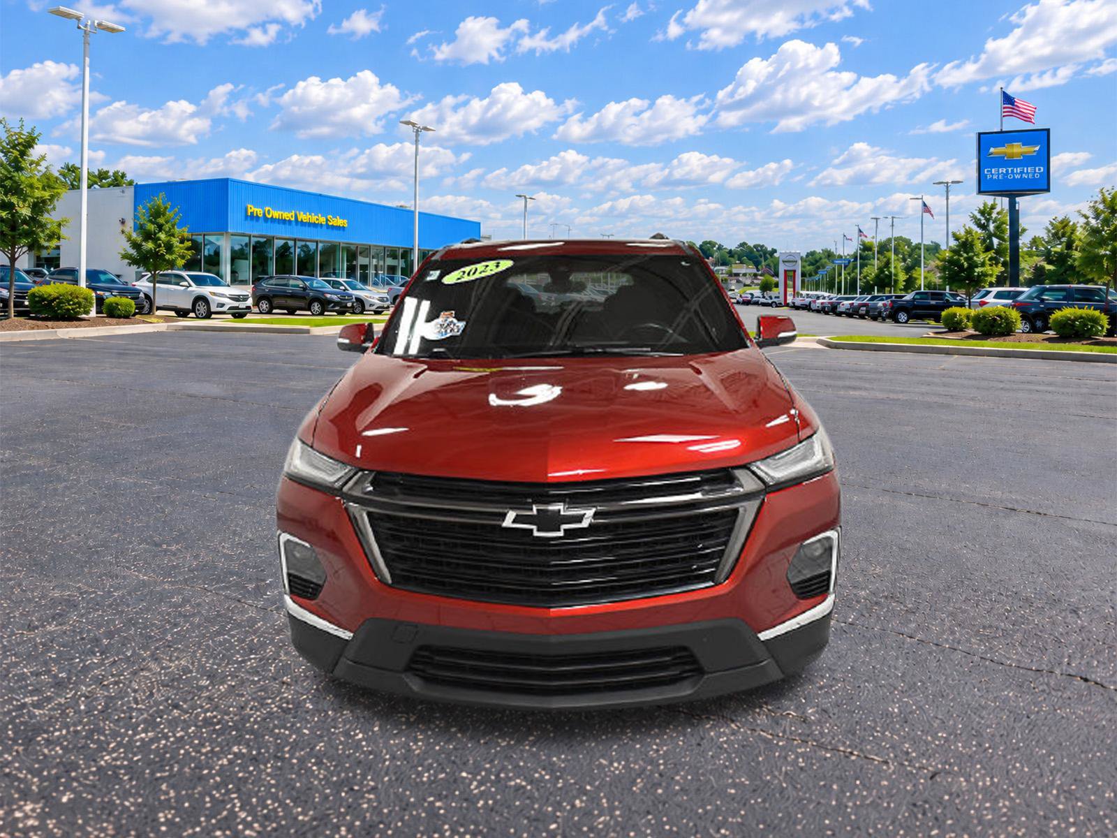 Used 2023 Chevrolet Traverse LT Cloth SUV