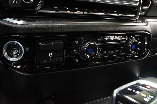 2024 Chevrolet Silverado 1500 LTZ - Photo 22