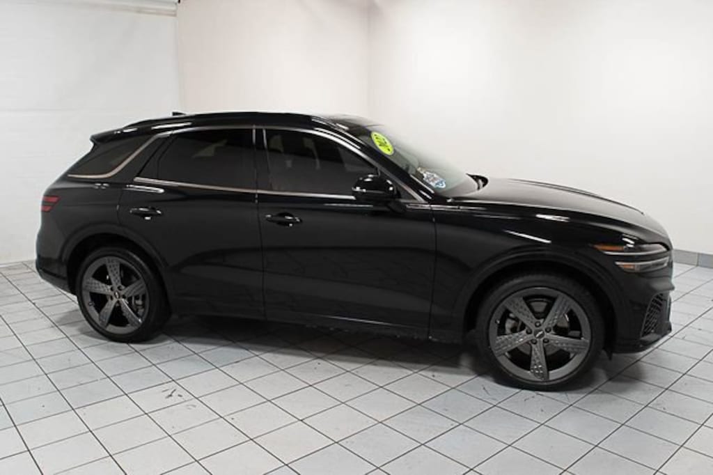 Used 2022 Genesis GV70 2.5T AWD SUV