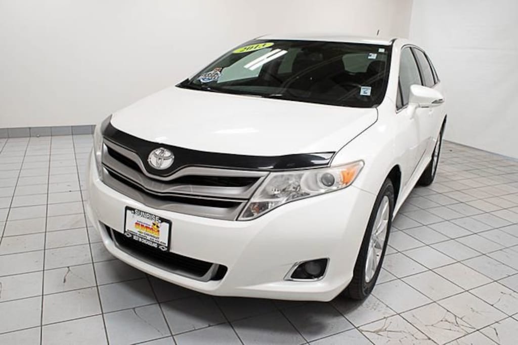 Used 2013 Toyota Venza LE Crossover
