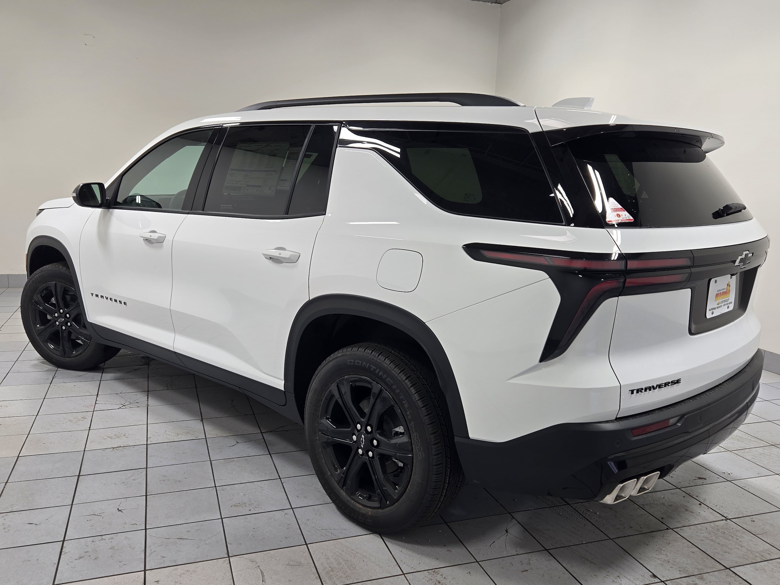 2027 Chevrolet Traverse LT - Photo 16