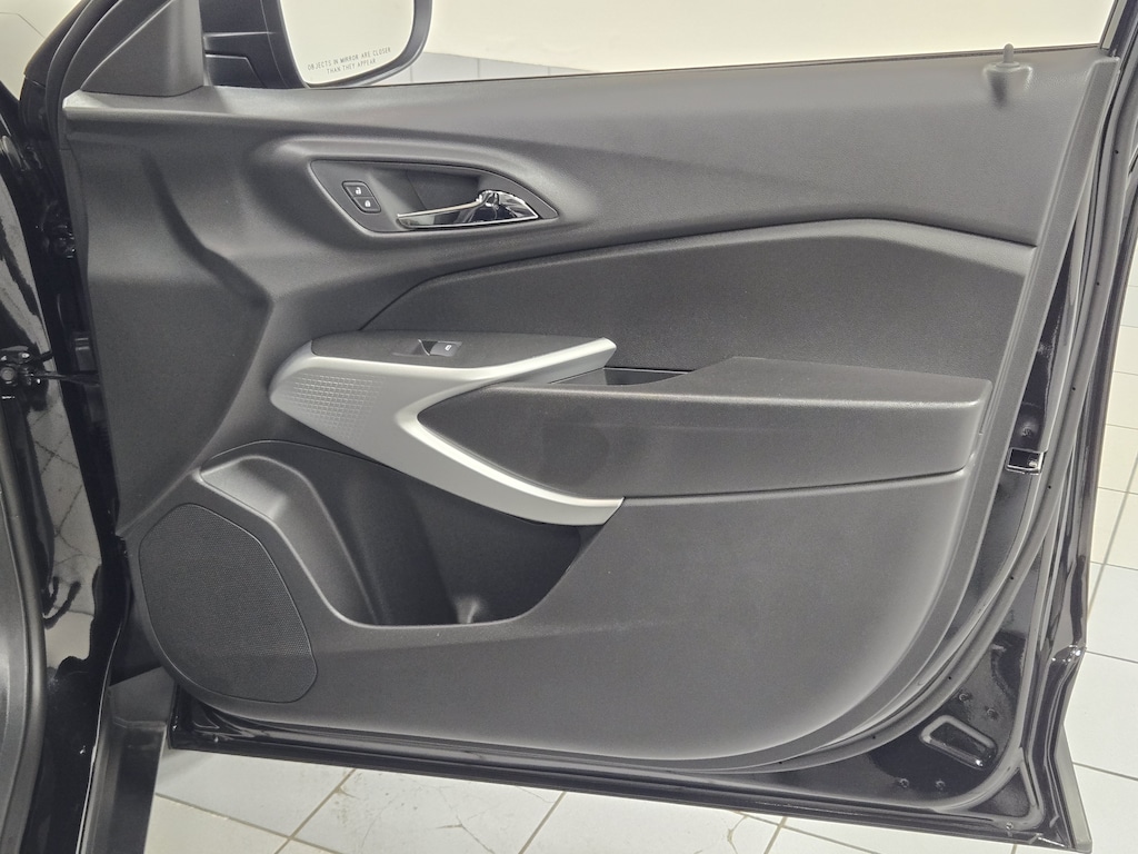 New 2026 Chevrolet Trax LS SUV