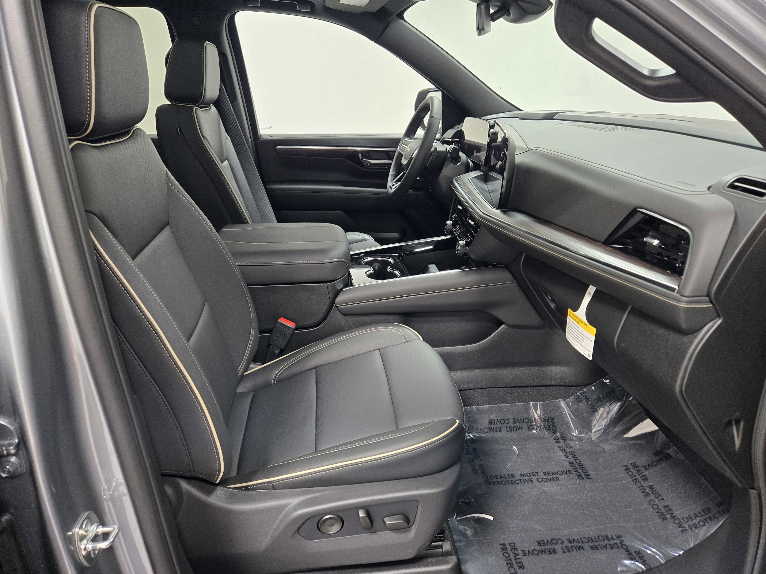 2026 Chevrolet Suburban Premier - Photo 6