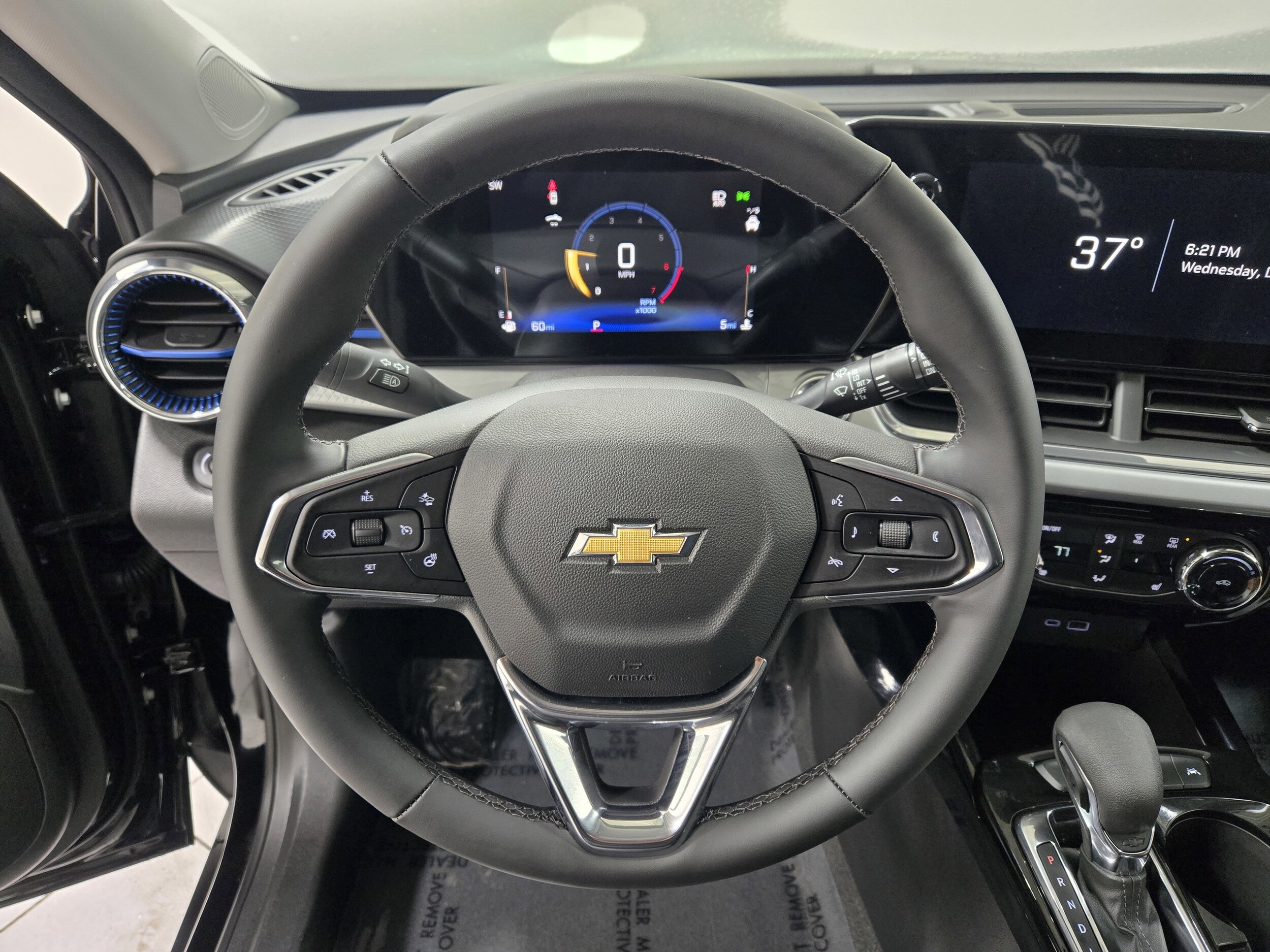 2026 Chevrolet Trax LT - Photo 27