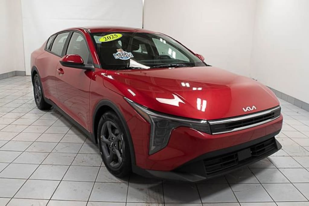 Used 2025 Kia K4 LXS Sedan
