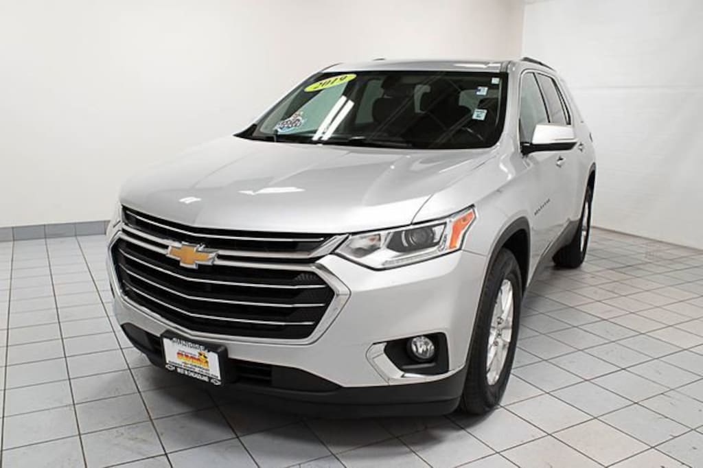 Used 2019 Chevrolet Traverse LT Cloth SUV