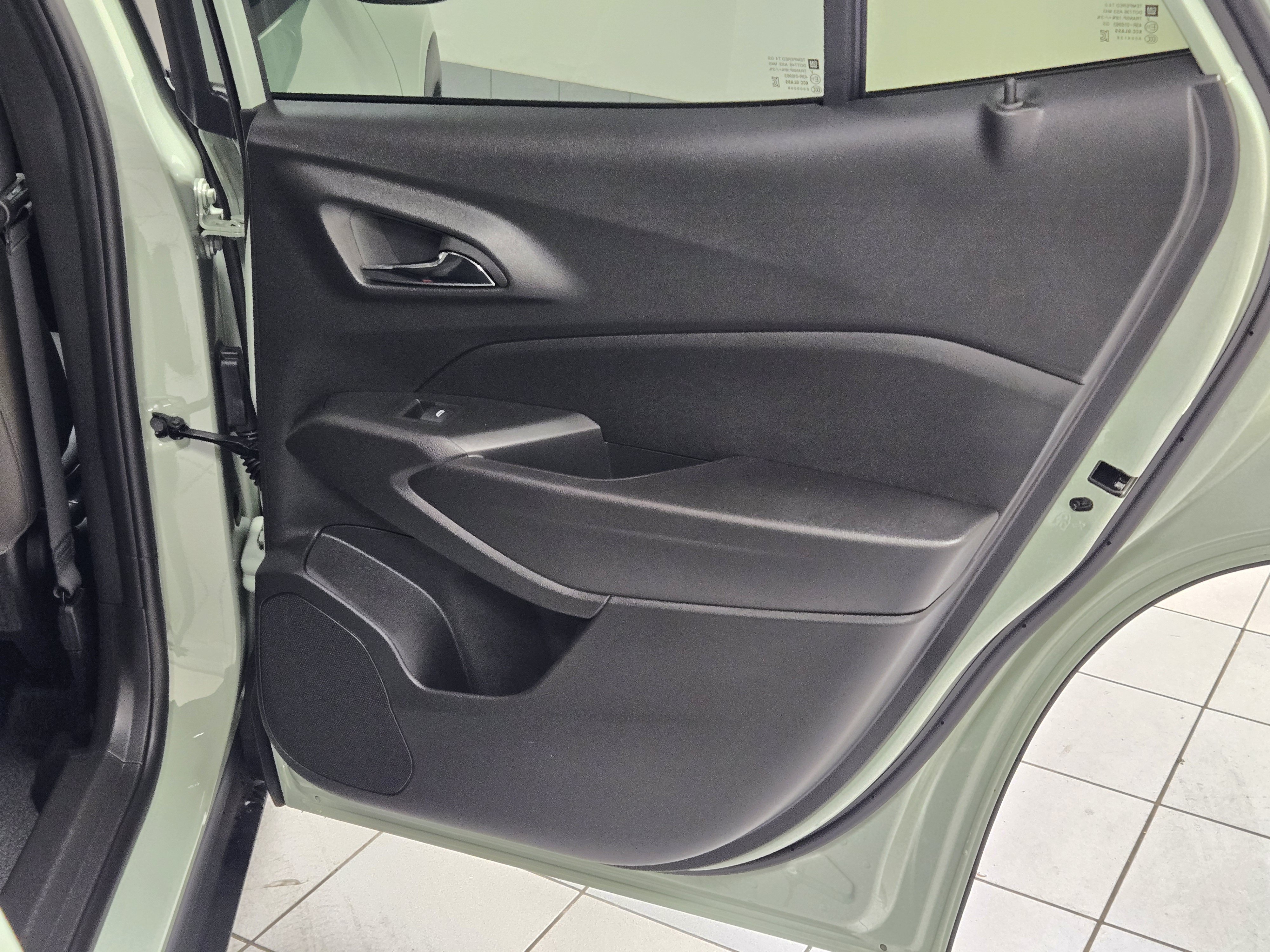2026 Chevrolet Trax Activ - Photo 8