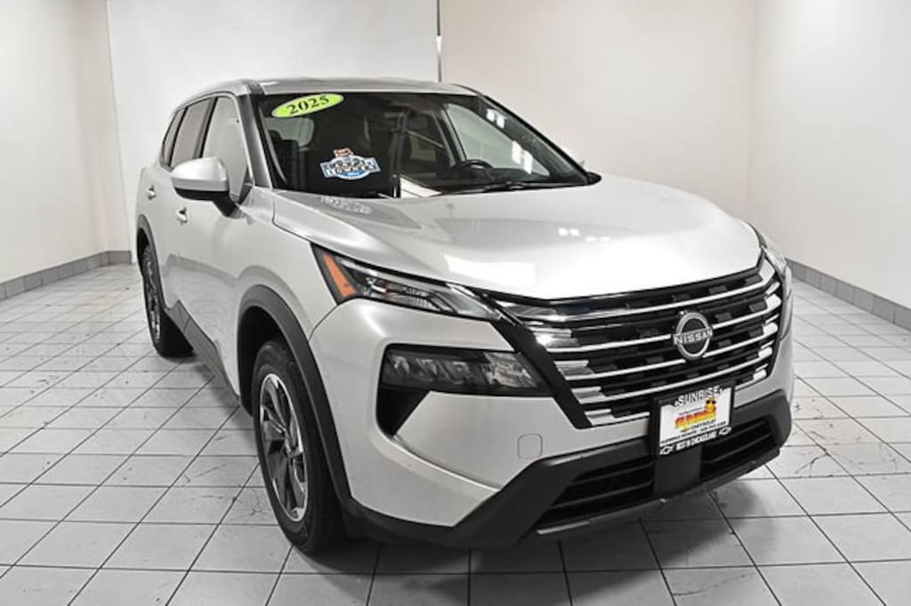 Used 2025 Nissan Rogue SV SUV