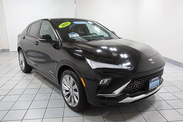 2025 Buick Envista Avenir's photo