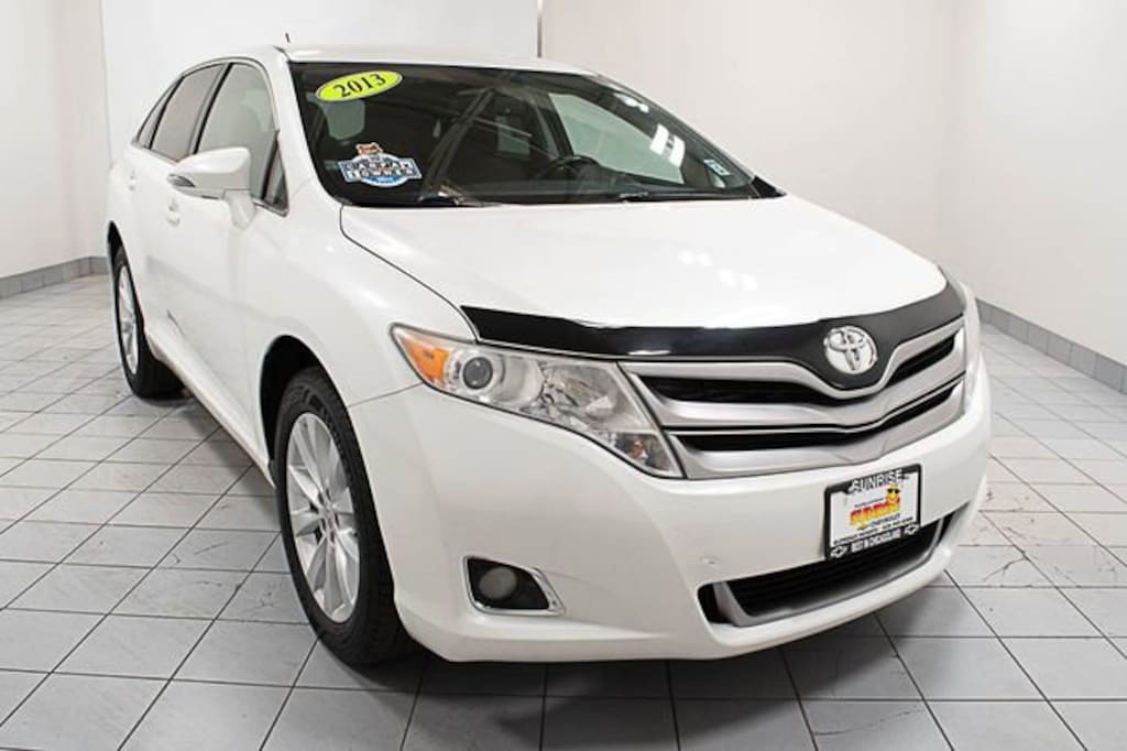 Used 2013 Toyota Venza LE Crossover