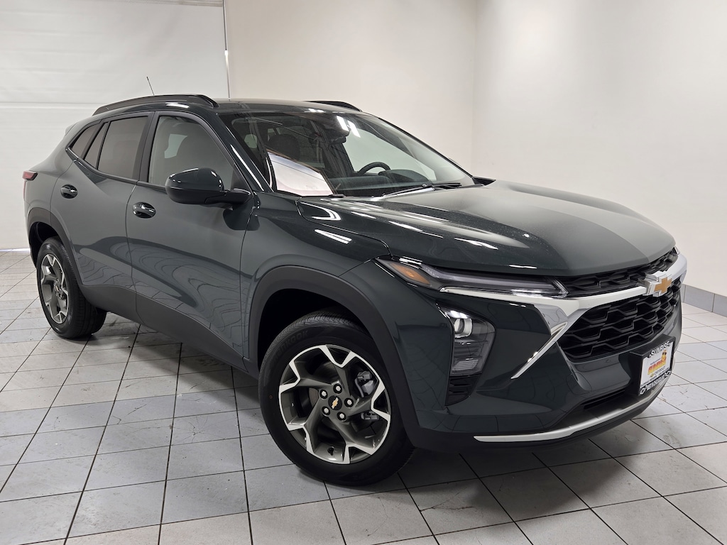 New 2026 Chevrolet Trax LT SUV