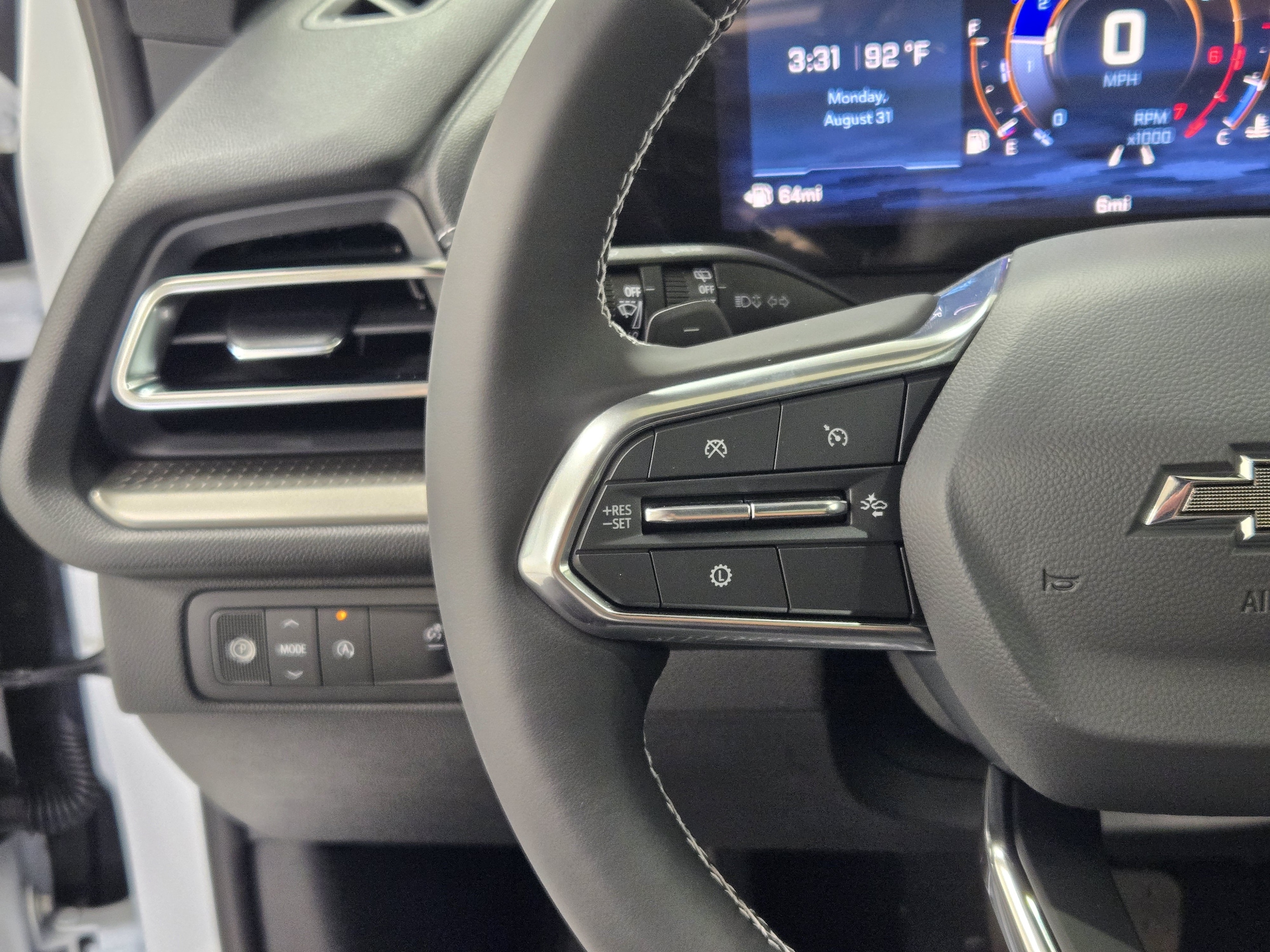 2027 Chevrolet Traverse LT - Photo 30