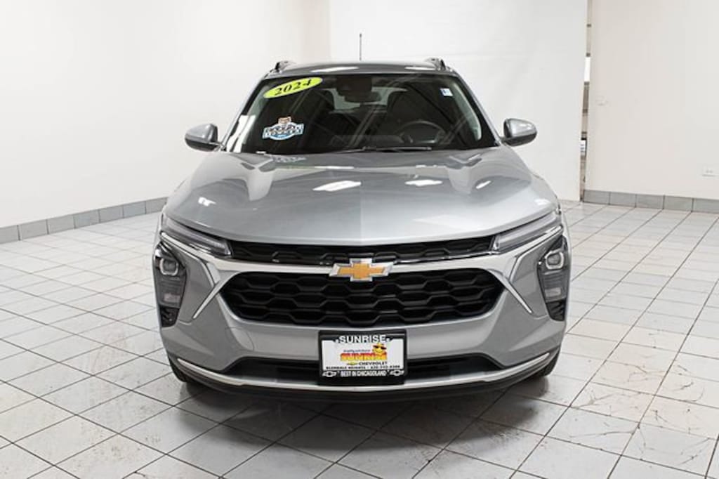 Used 2024 Chevrolet Trax LT SUV