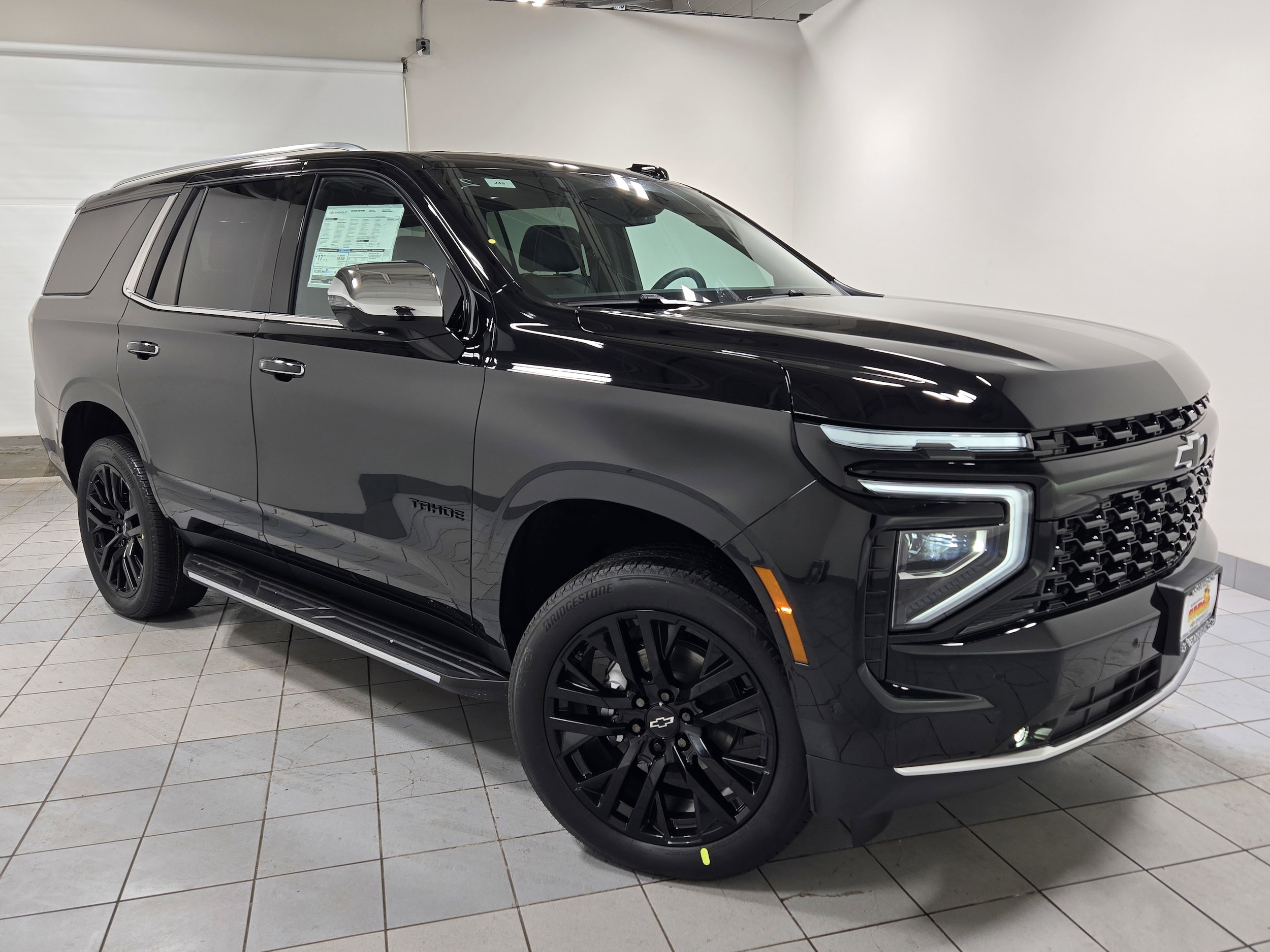 2026 Chevrolet Tahoe Premier's photo