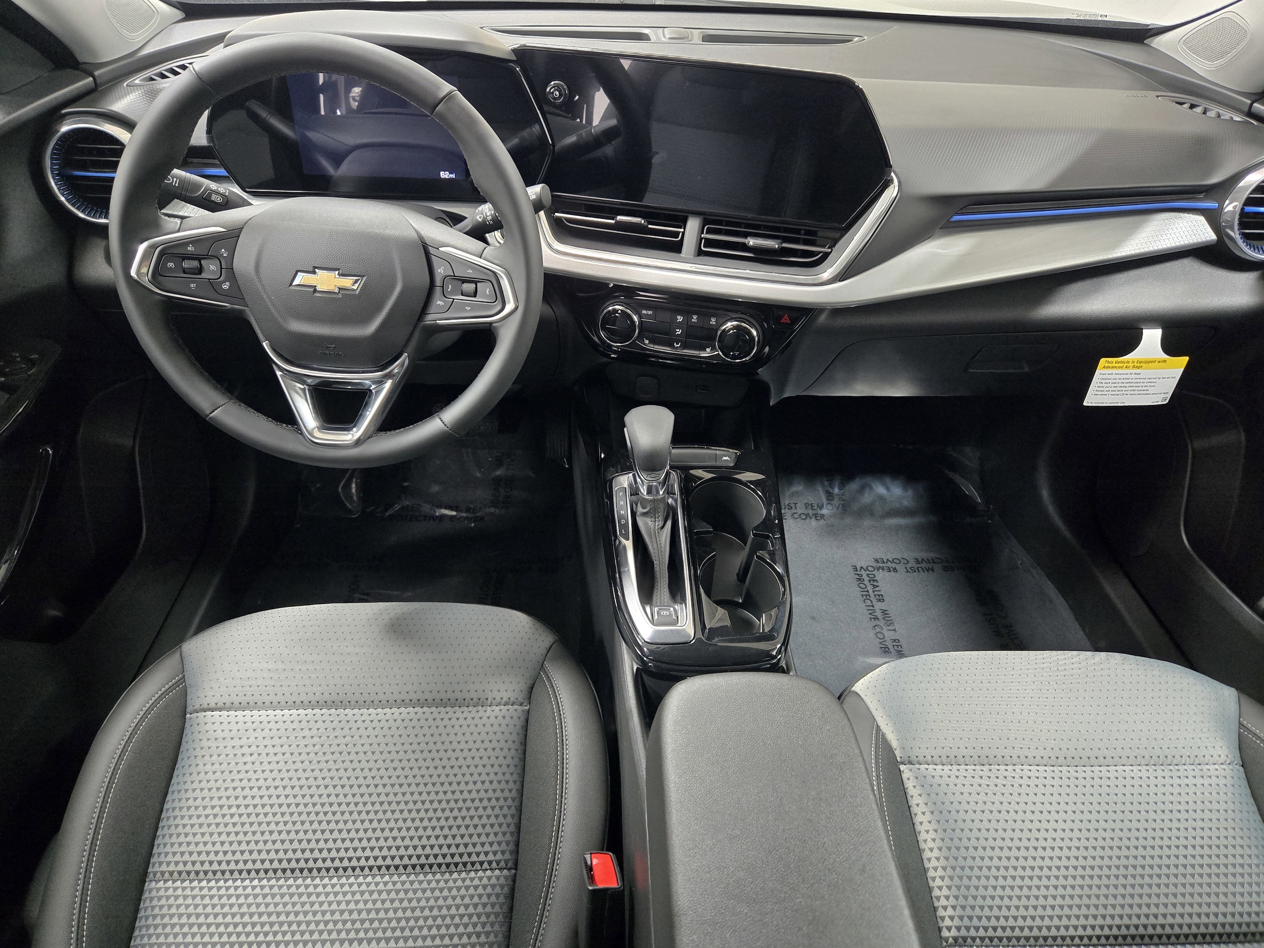 2026 Chevrolet Trax LT - Photo 17