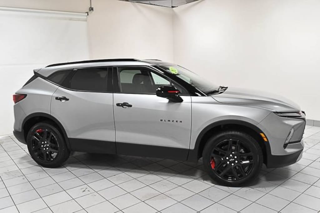Used 2024 Chevrolet Blazer 2LT SUV