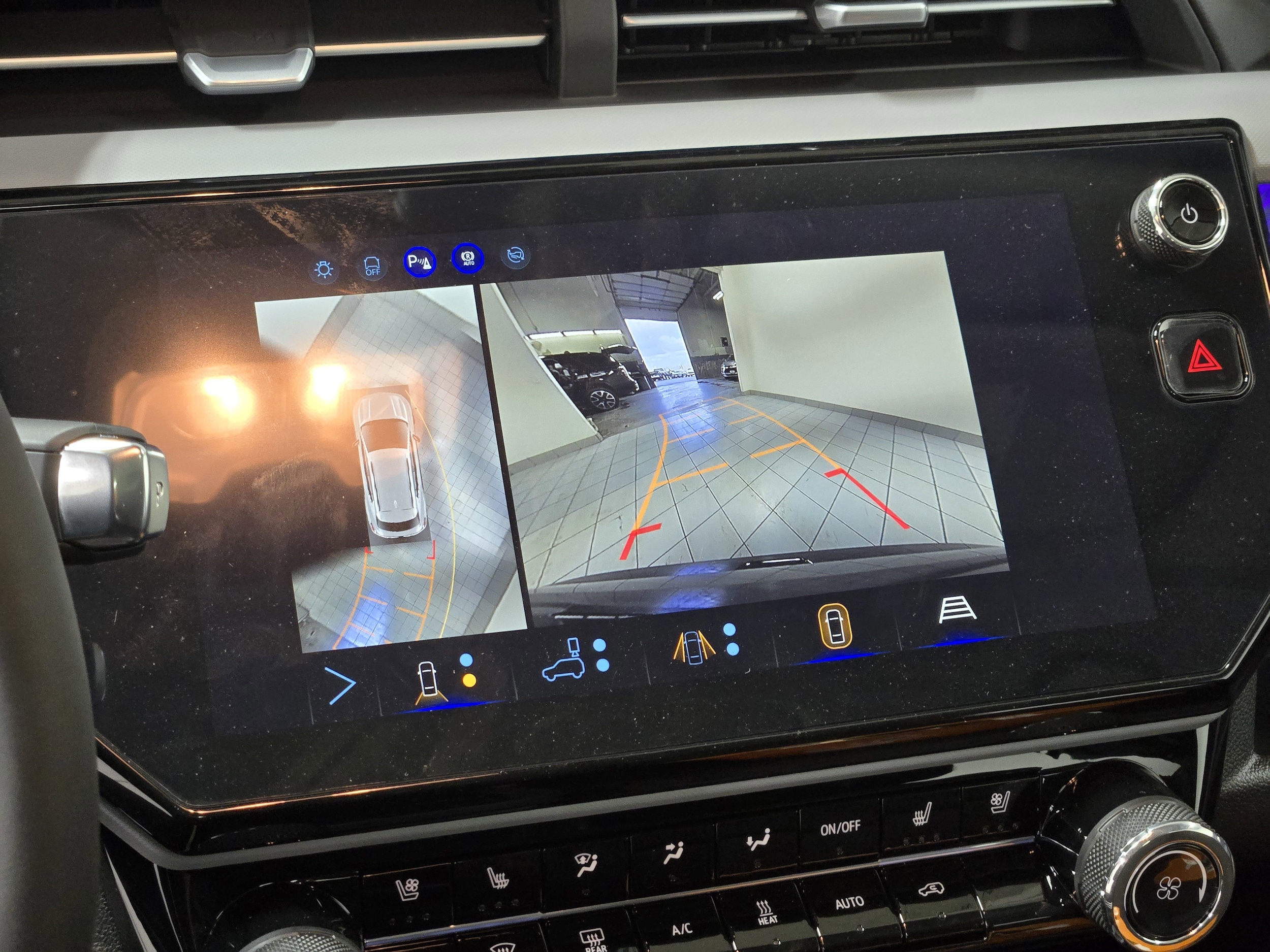 2027 Chevrolet Bolt RS - Photo 26