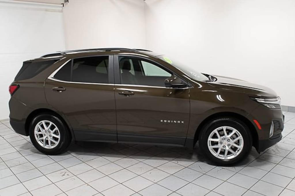 Used 2023 Chevrolet Equinox LT SUV