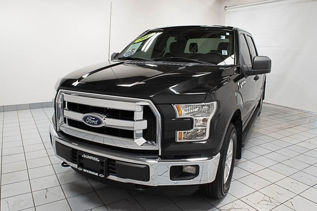 2015 Ford F-150 XLT 4x4 SuperCrew 145-in's photo